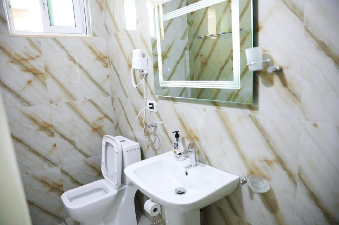 Merkaj Hotel Берат Экстерьер фото