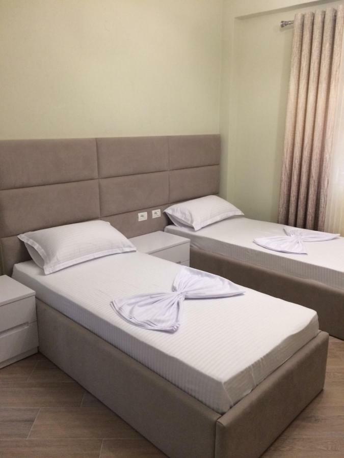 Merkaj Hotel Берат Экстерьер фото