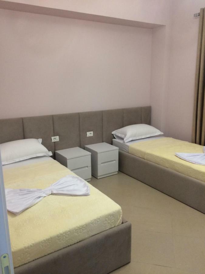 Merkaj Hotel Берат Экстерьер фото